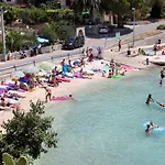 بيت للعطل Seaside House Mavarstica, Ciovo - 9206 *