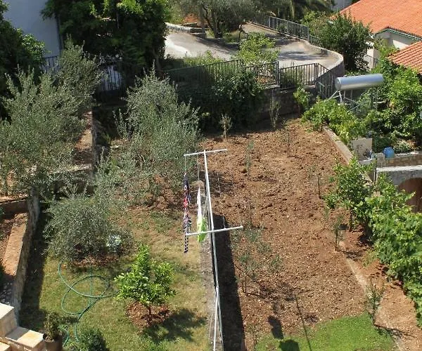 Seaside House Mavarstica, Ciovo - 9206 Semesterbostad Trogir