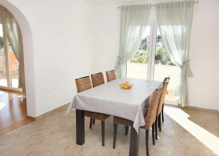 Seaside House Mavarstica, Ciovo - 9206 Hébergement de vacances