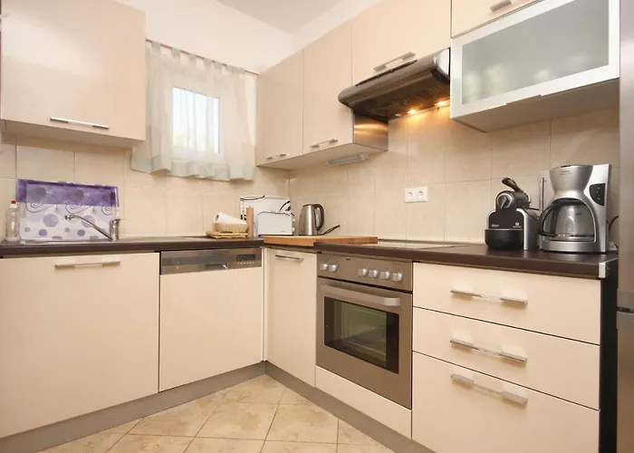 Seaside House Mavarstica, Ciovo - 9206 Prázdninový dům Trogir