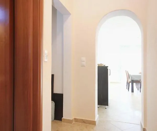 Hébergement de vacances Seaside House Mavarstica, Ciovo - 9206 *